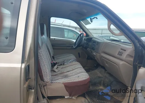 2000 Ford F-250 Lariat/Xl/Xlt from USA, damaged, VIN 1FTNX20S4YEC29133